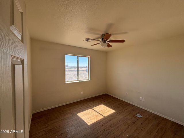 8828 E Malorie Lane, Coolidge, AZ 85128