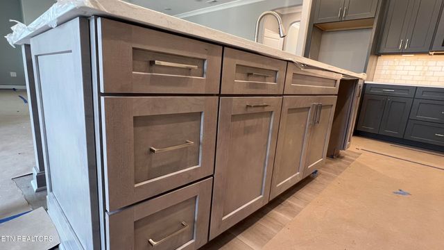 219 Bittersweet Lane, Lenoir City, TN 37771