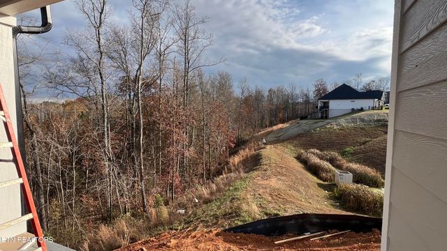 219 Bittersweet Lane, Lenoir City, TN 37771