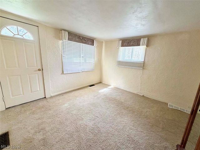 1610 Connecticut Avenue SE, Massillon, OH 44646