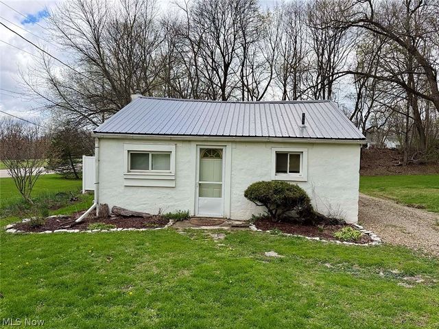 1610 Connecticut Avenue SE, Massillon, OH 44646
