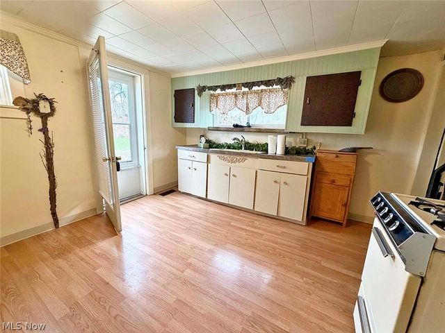 1610 Connecticut Avenue SE, Massillon, OH 44646