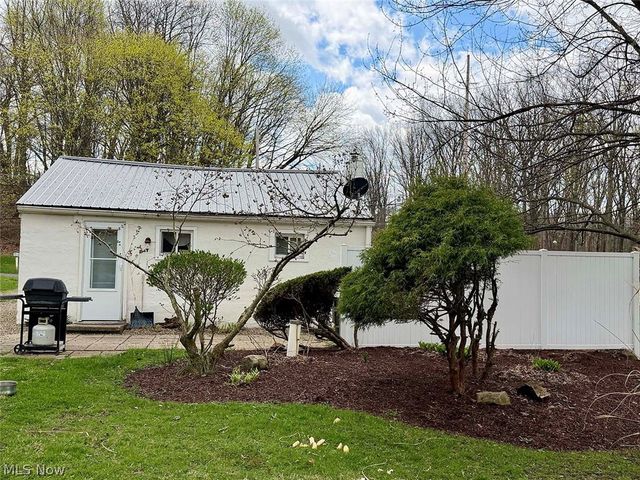 1610 Connecticut Avenue SE, Massillon, OH 44646