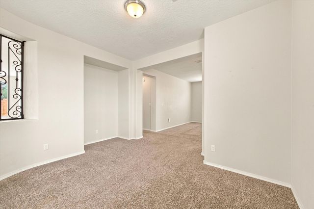 4206 Pico Norte Lane NE, Rio Rancho, NM 87124