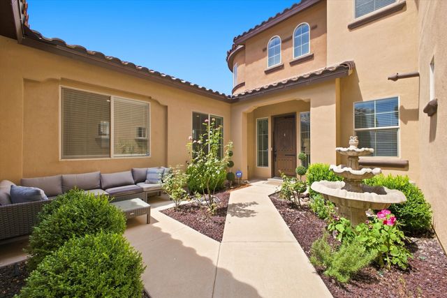 4206 Pico Norte Lane NE, Rio Rancho, NM 87124