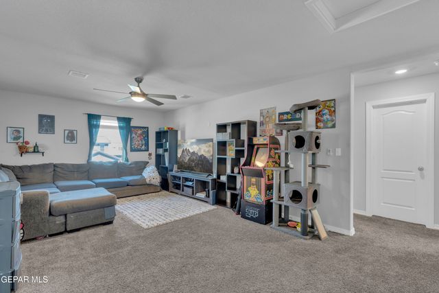 930 HULL Street, El Paso, TX 79928
