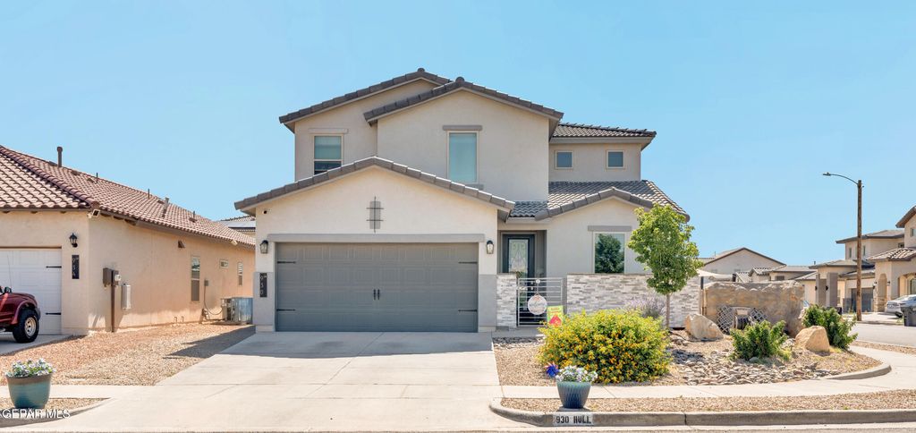930 HULL Street, El Paso, TX 79928