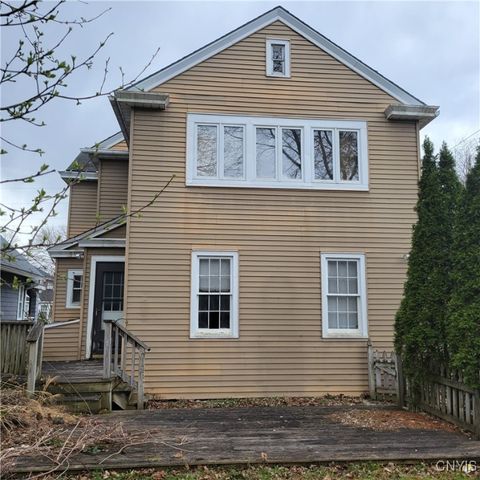 15 Brookline Drive, Utica, NY 13501