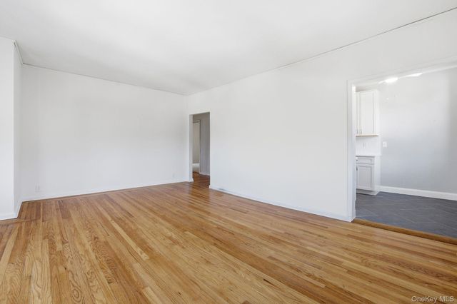 11 Alden Road 4A, Larchmont, NY 10538