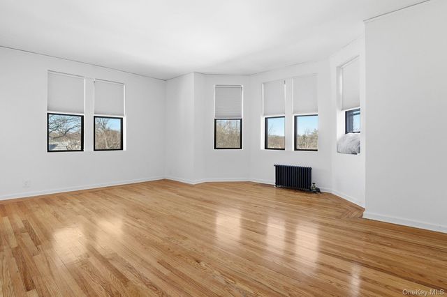 11 Alden Road 4A, Larchmont, NY 10538