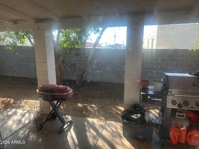 8706 E Main Street, Mesa, AZ 85207