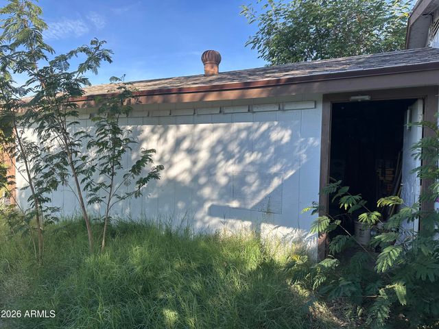 8706 E Main Street, Mesa, AZ 85207