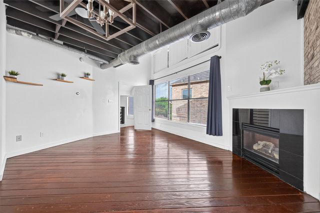 708 W Clay Street, Houston, TX 77019