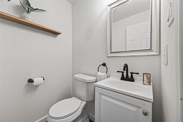 708 W Clay Street, Houston, TX 77019