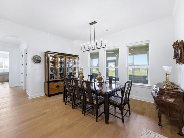 317 Kenyon Court, Granbury, TX 76049
