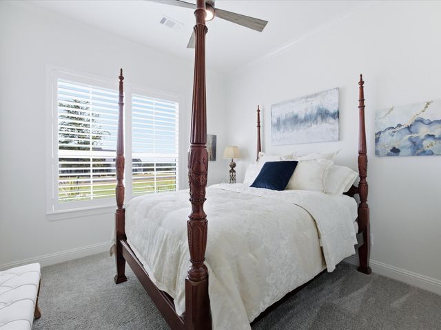 317 Kenyon Court, Granbury, TX 76049