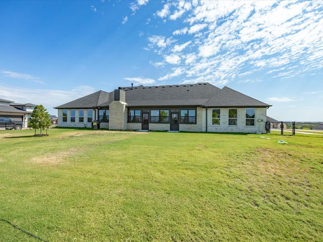 317 Kenyon Court, Granbury, TX 76049