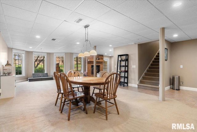 44 WOODLAND Trail, Rochester, IL 62563