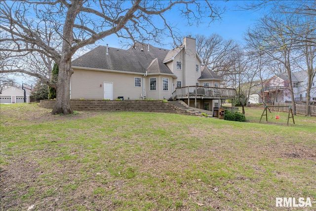 44 WOODLAND Trail, Rochester, IL 62563