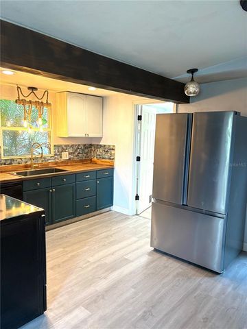 10123 115TH AVENUE, Largo, FL 33773