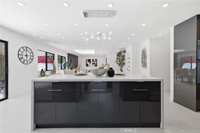 19806 Needles, Chatsworth, CA 91311
