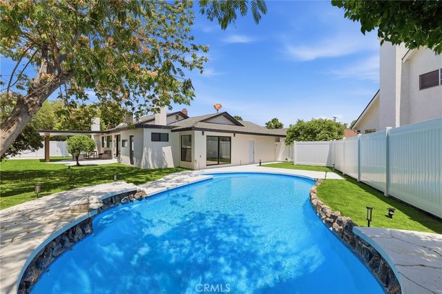 19806 Needles, Chatsworth, CA 91311