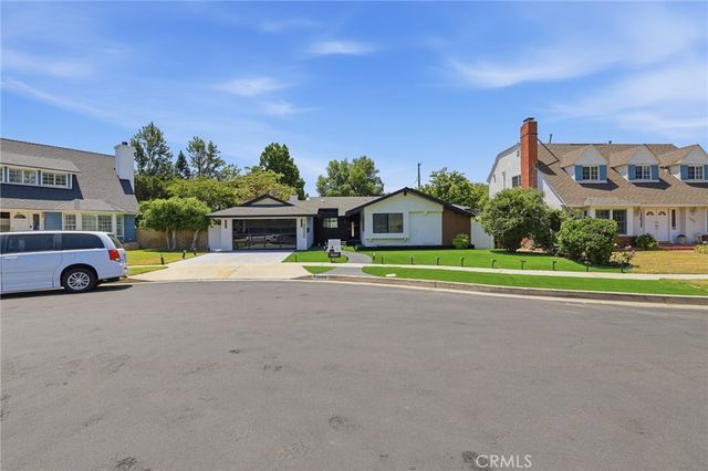 19806 Needles, Chatsworth, CA 91311