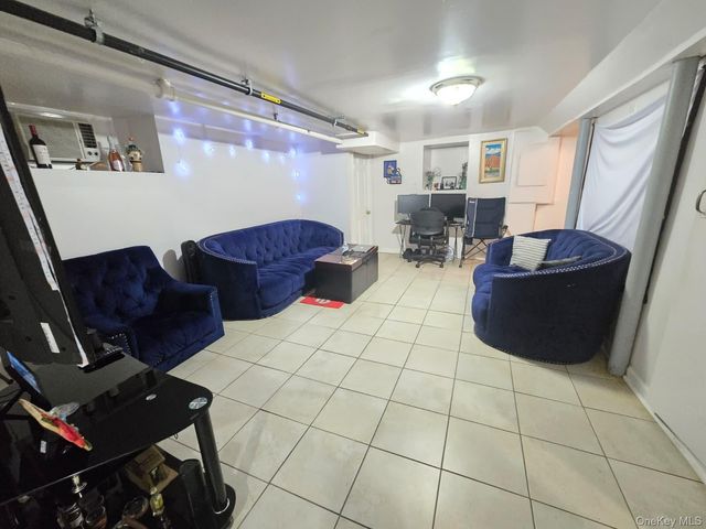 9734 86th Street, Ozone Park, NY 11416