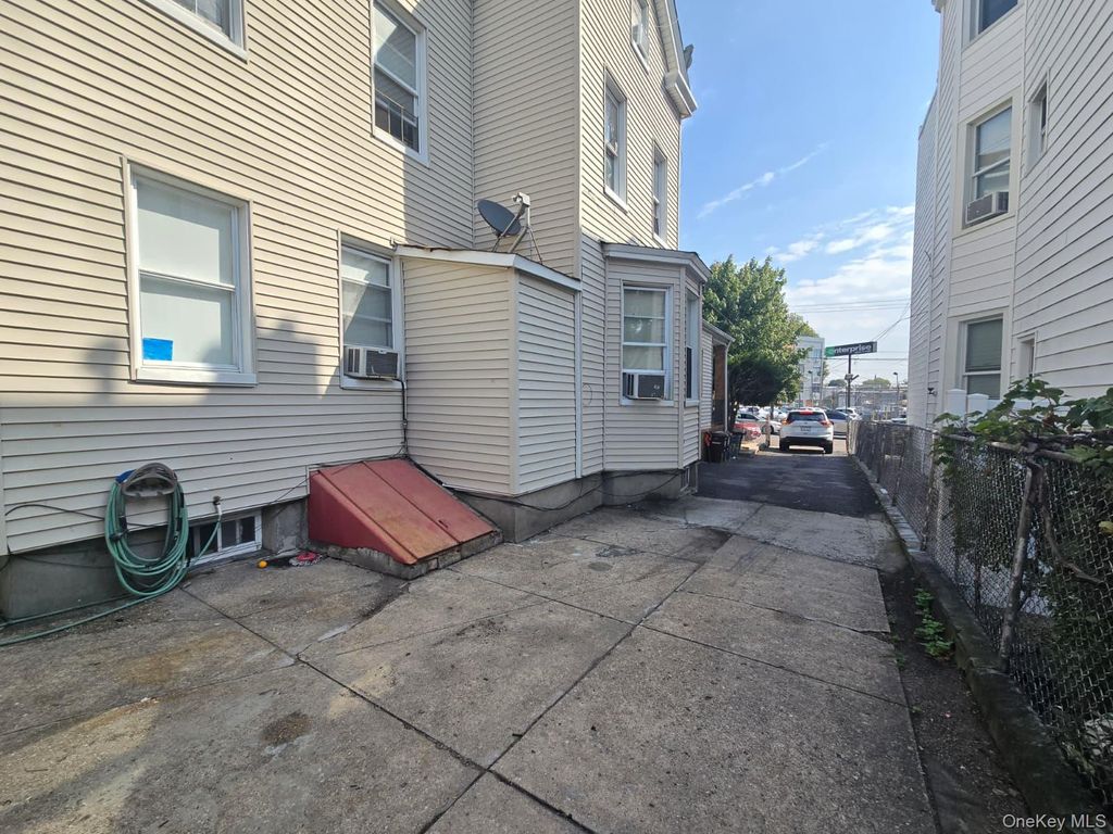 9734 86th Street, Ozone Park, NY 11416 — photo 3