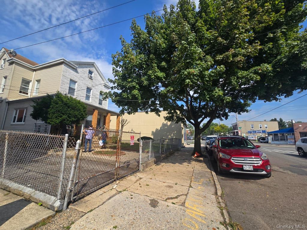 9734 86th Street, Ozone Park, NY 11416 — photo 4