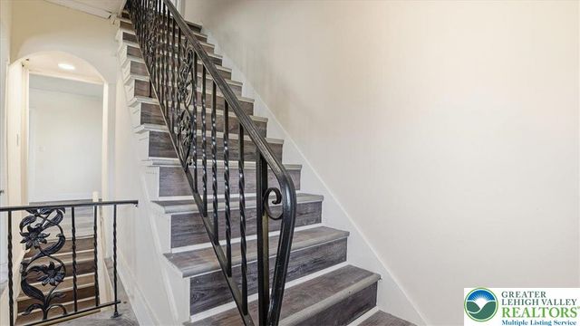 705 Hampton Street, Scranton City, PA 18504