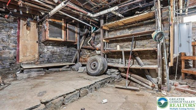 705 Hampton Street, Scranton City, PA 18504