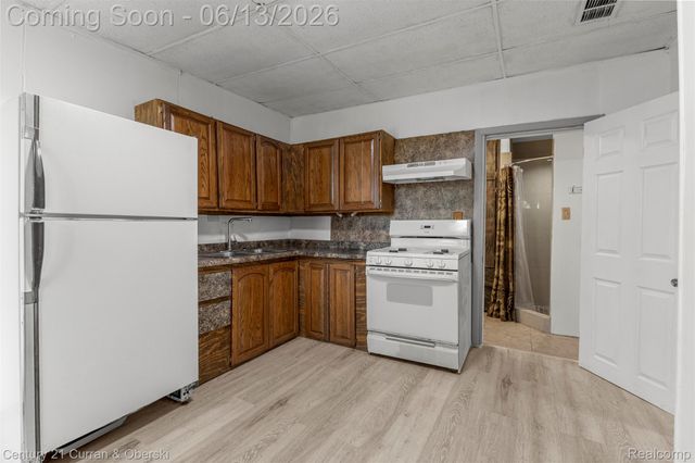 3438 Randall Street, Detroit, MI 48216