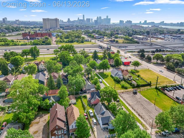3438 Randall Street, Detroit, MI 48216