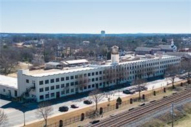 2838 N Bogan Road, Buford, GA 30519