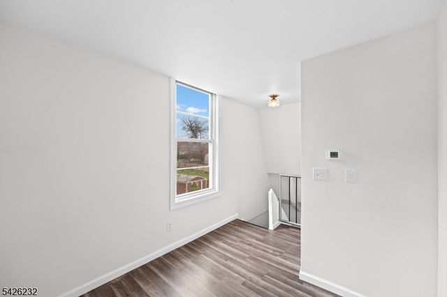 255 S 6Th Ave, Highland Park Boro, NJ 08904