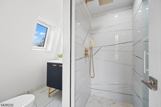 255 S 6Th Ave, Highland Park Boro, NJ 08904