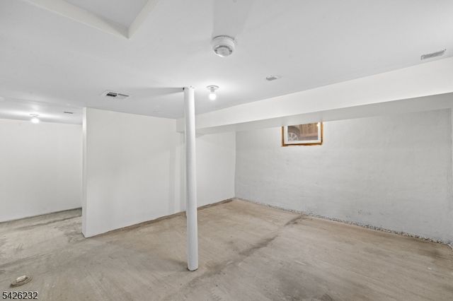 255 S 6Th Ave, Highland Park Boro, NJ 08904