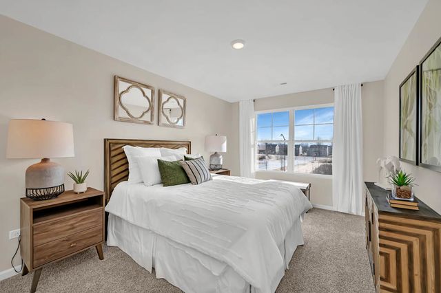 1486 Vintage Drive, Oswego, IL 60543