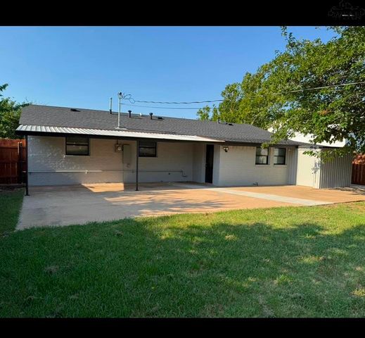 2812 PARKVIEW DRIVE, Wichita Falls, TX 76306