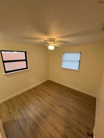 2812 PARKVIEW DRIVE, Wichita Falls, TX 76306