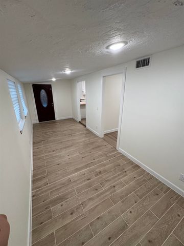 2812 PARKVIEW DRIVE, Wichita Falls, TX 76306