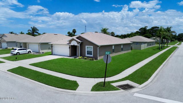 230 Oak Branch Drive, Edgewater, FL 32141