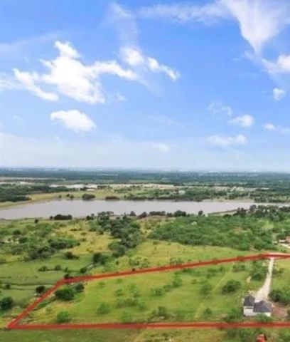 6051 County Road 1030 B, Rice, TX 75155