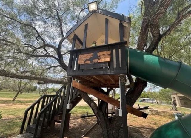 6051 County Road 1030 B, Rice, TX 75155
