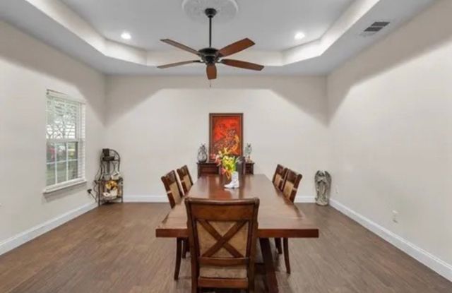 6051 County Road 1030 B, Rice, TX 75155