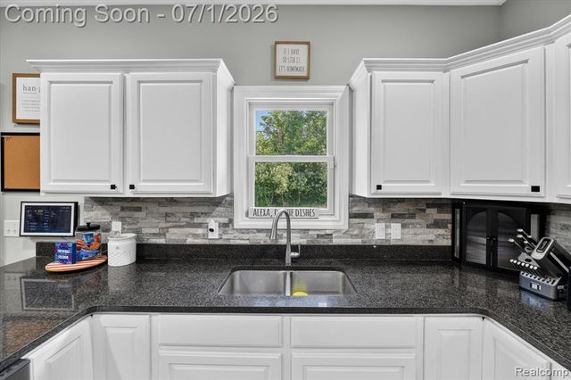 4185 Oak Street, Grand Blanc, MI 48439