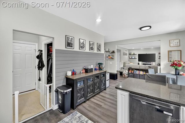 4185 Oak Street, Grand Blanc, MI 48439
