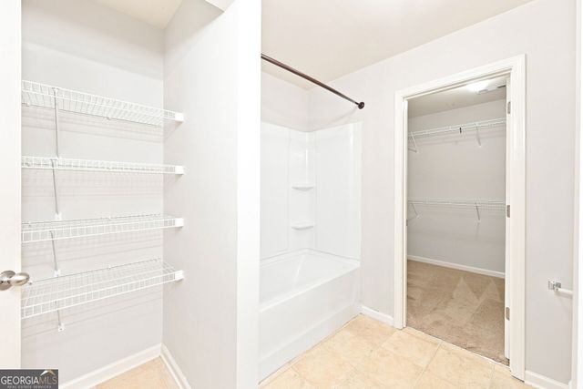 1043 Sutherland Drive, Winder, GA 30680
