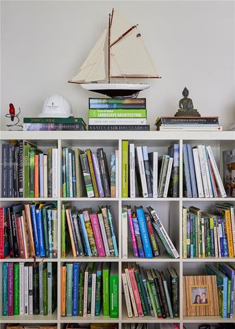 6101 Aqua Ave 903, Miami Beach, FL 33141